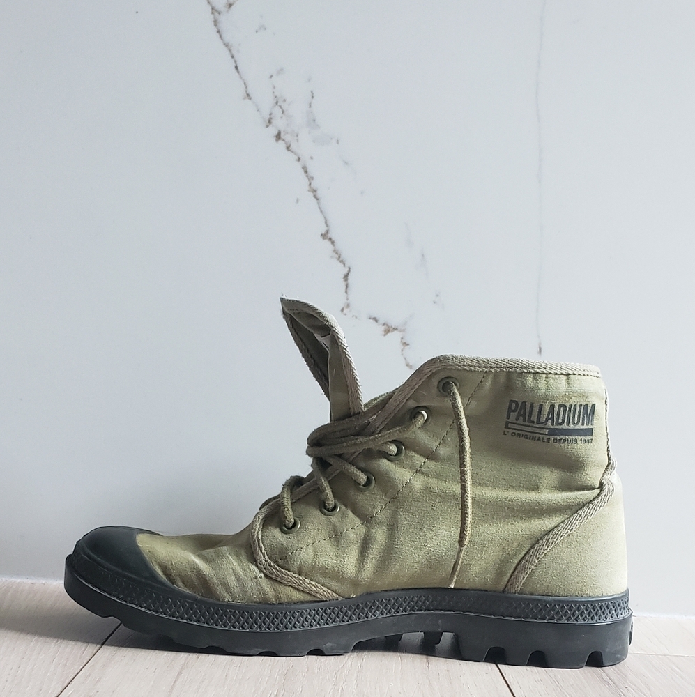 Palladium Combat Boots Mens 9.5 Green High Top Lace Up Rugged Military Canvas